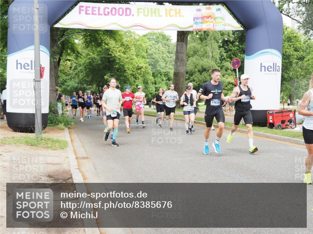 29.06.2025 - hella hamburg halbmarathon MichiJ http://msf.ph/oto/8385676 29.06.2025 10:47:24 Zwischen KM18-KM19 2978, 5775, 5839, 5885, 6201, 7761, 8290, 8662, 10576, 11114, 12491, 12862, 14224, 15785, 16915, 17630, 18029, 18266, 18757, 19159, 19166 meine-sportfotos.de