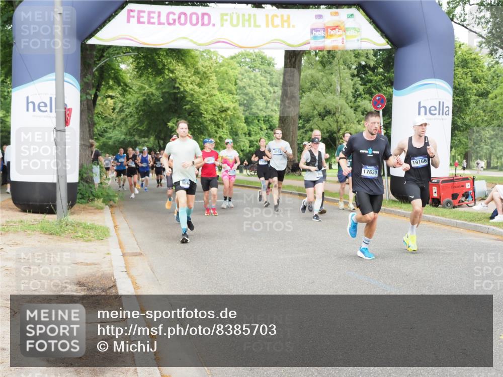 29.06.2025 - hella hamburg halbmarathon MichiJ http://msf.ph/oto/8385703 29.06.2025 10:47:24 Zwischen KM18-KM19 2978, 5775, 5839, 5885, 6201, 7761, 8290, 8662, 10576, 11114, 12491, 12862, 14224, 15785, 16915, 17630, 18029, 18266, 18757, 19159, 19166 meine-sportfotos.de