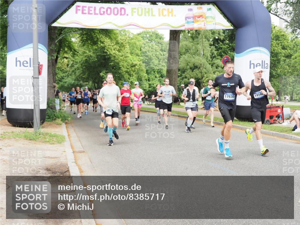 29.06.2025 - hella hamburg halbmarathon MichiJ http://msf.ph/oto/8385717 29.06.2025 10:47:24 Zwischen KM18-KM19 2978, 5775, 5839, 5885, 6201, 7761, 8290, 8662, 10576, 11114, 12491, 12862, 14224, 15785, 16915, 17630, 18029, 18266, 18757, 19159, 19166 meine-sportfotos.de