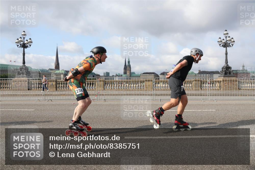 29.06.2025 - hella hamburg halbmarathon Lena Gebhardt http://msf.ph/oto/8385751 29.06.2025 08:52:54 Lombardsbrücke 238 meine-sportfotos.de