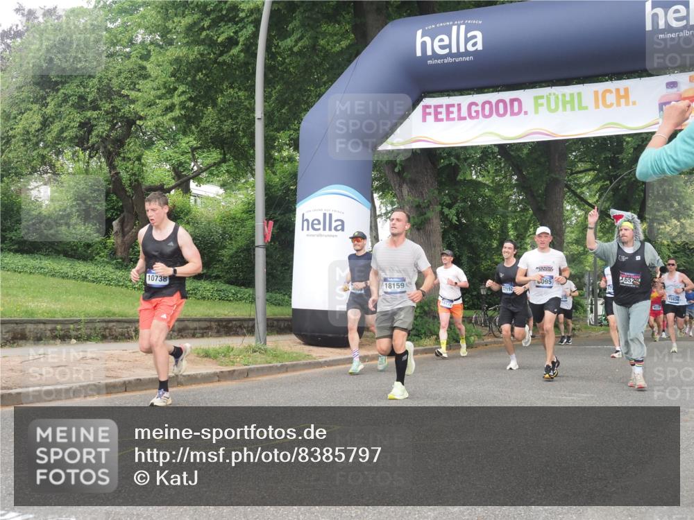 29.06.2025 - hella hamburg halbmarathon KatJ http://msf.ph/oto/8385797 29.06.2025 10:25:58 Zwischen KM18-KM19 6095 meine-sportfotos.de