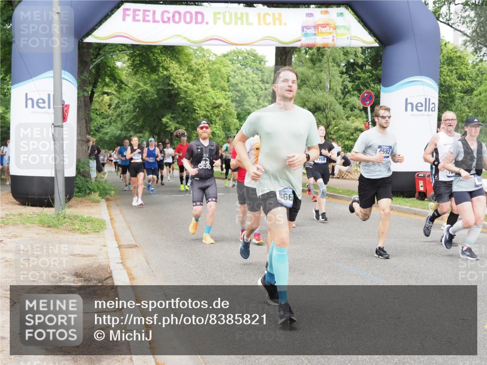 29.06.2025 - hella hamburg halbmarathon MichiJ http://msf.ph/oto/8385821 29.06.2025 10:47:26 Zwischen KM18-KM19 1420, 2391, 2978, 5839, 6201, 7759, 8290, 8662, 9006, 9611, 11114, 12491, 12862, 14224, 15785, 17630, 18000, 18757, 19117, 19146, 19159, 19166 meine-sportfotos.de