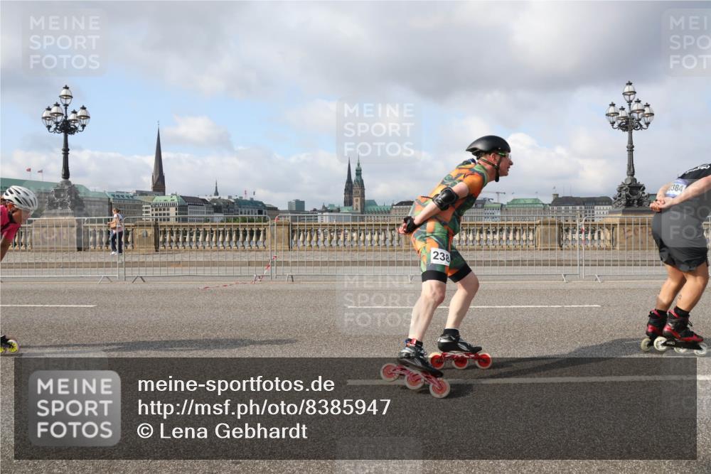 29.06.2025 - hella hamburg halbmarathon Lena Gebhardt http://msf.ph/oto/8385947 29.06.2025 08:52:54 Lombardsbrücke 238, 384 meine-sportfotos.de