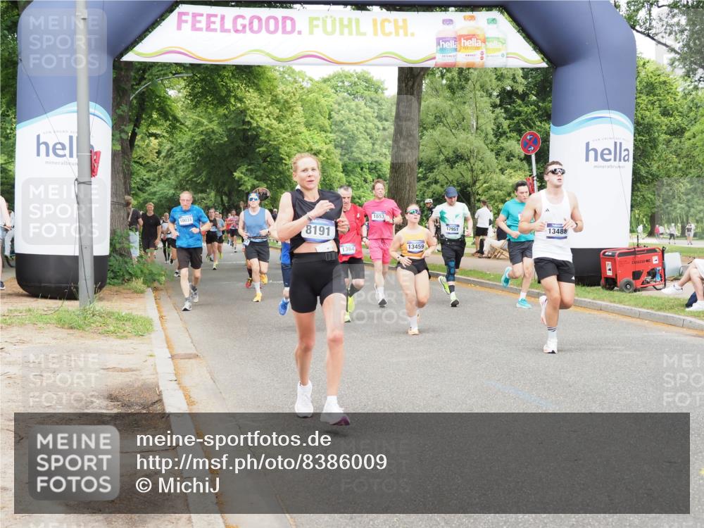 29.06.2025 - hella hamburg halbmarathon MichiJ http://msf.ph/oto/8386009 29.06.2025 10:47:30 Zwischen KM18-KM19 1364, 1420, 2391, 4592, 6487, 7759, 8191, 8662, 9006, 9611, 10534, 13459, 13488, 15673, 17630, 17951, 18000, 19117, 19146, 19166 meine-sportfotos.de