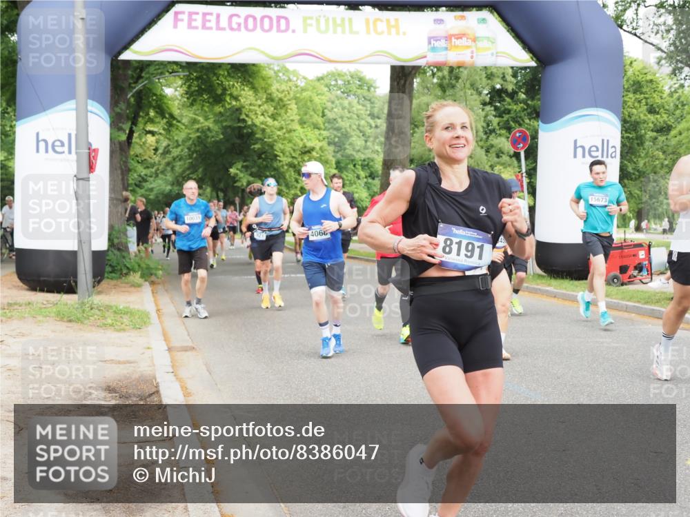 29.06.2025 - hella hamburg halbmarathon MichiJ http://msf.ph/oto/8386047 29.06.2025 10:47:31 Zwischen KM18-KM19 1364, 1420, 1653, 2391, 4068, 4592, 6487, 7759, 8191, 8662, 9006, 9611, 10036, 10534, 13459, 13488, 15673, 17951, 18000, 19117, 19146 meine-sportfotos.de