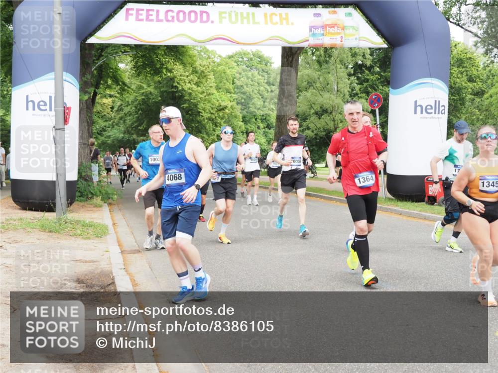 29.06.2025 - hella hamburg halbmarathon MichiJ http://msf.ph/oto/8386105 29.06.2025 10:47:32 Zwischen KM18-KM19 1364, 1420, 1653, 2391, 4068, 4592, 6487, 7759, 8191, 9006, 9020, 9611, 10031, 10036, 10534, 13459, 13488, 15673, 17951, 18000, 19117, 19146 meine-sportfotos.de