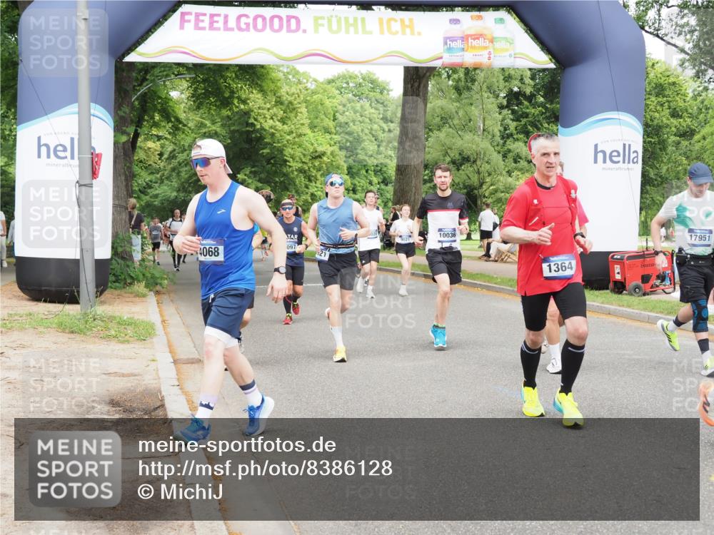 29.06.2025 - hella hamburg halbmarathon MichiJ http://msf.ph/oto/8386128 29.06.2025 10:47:32 Zwischen KM18-KM19 1364, 1420, 1653, 2391, 4068, 4592, 6487, 7759, 8191, 9006, 9020, 9611, 10031, 10036, 10534, 13459, 13488, 15673, 17951, 18000, 19117, 19146 meine-sportfotos.de