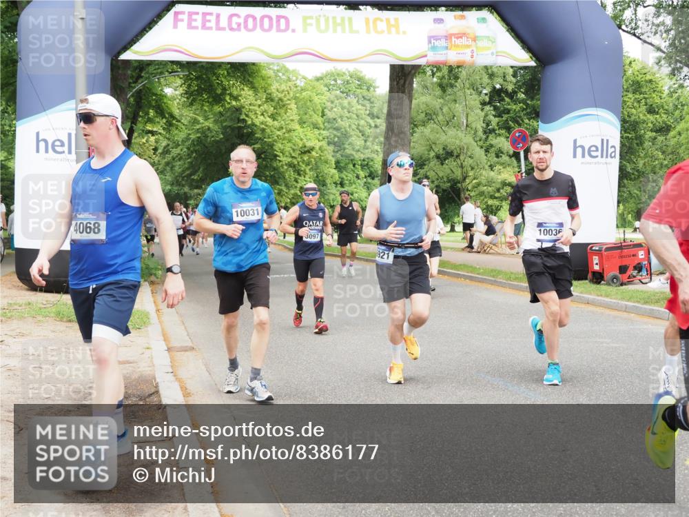 29.06.2025 - hella hamburg halbmarathon MichiJ http://msf.ph/oto/8386177 29.06.2025 10:47:33 Zwischen KM18-KM19 1364, 1420, 1653, 2391, 3097, 4068, 4592, 6487, 6921, 7759, 8191, 9006, 9020, 9021, 9611, 10031, 10036, 10534, 13459, 13488, 15673, 17951, 18000, 19117, 19146 meine-sportfotos.de