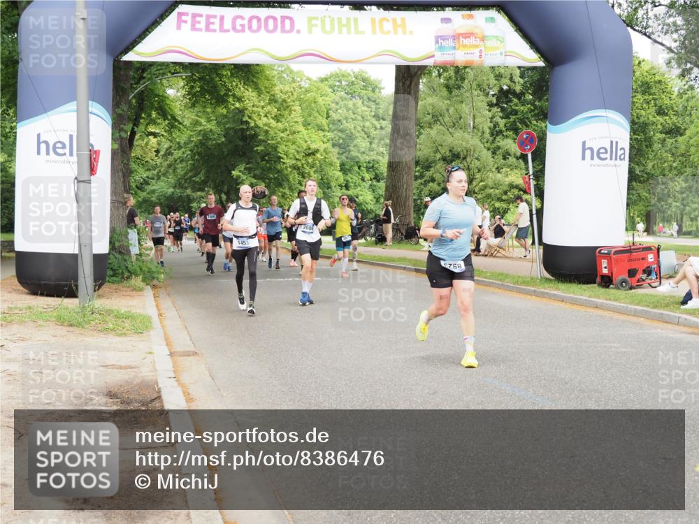29.06.2025 - hella hamburg halbmarathon MichiJ http://msf.ph/oto/8386476 29.06.2025 10:47:38 Zwischen KM18-KM19 1453, 1653, 2086, 3097, 4068, 6921, 7033, 8923, 9020, 9021, 10031, 10036, 10943, 15525, 15673, 16439, 17860, 17951 meine-sportfotos.de