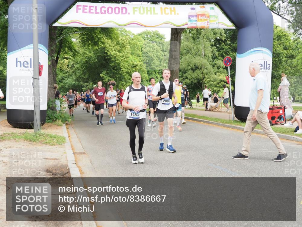 29.06.2025 - hella hamburg halbmarathon MichiJ http://msf.ph/oto/8386667 29.06.2025 10:47:39 Zwischen KM18-KM19 1006, 1453, 1653, 2011, 2086, 3097, 4068, 6921, 7033, 8923, 9020, 9021, 10031, 10036, 10943, 15525, 16439, 17860 meine-sportfotos.de