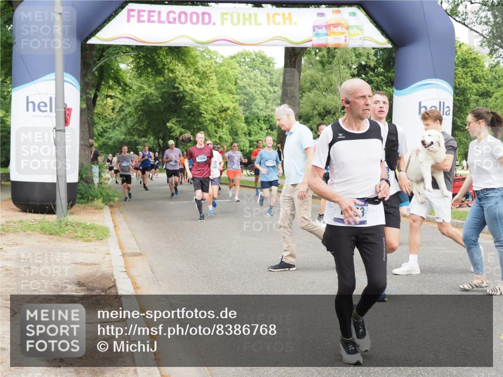 29.06.2025 - hella hamburg halbmarathon MichiJ http://msf.ph/oto/8386768 29.06.2025 10:47:41 Zwischen KM18-KM19 1006, 1414, 1453, 2011, 2086, 3097, 6921, 7033, 8923, 9021, 10943, 13086, 15525, 15901, 16439, 17860 meine-sportfotos.de