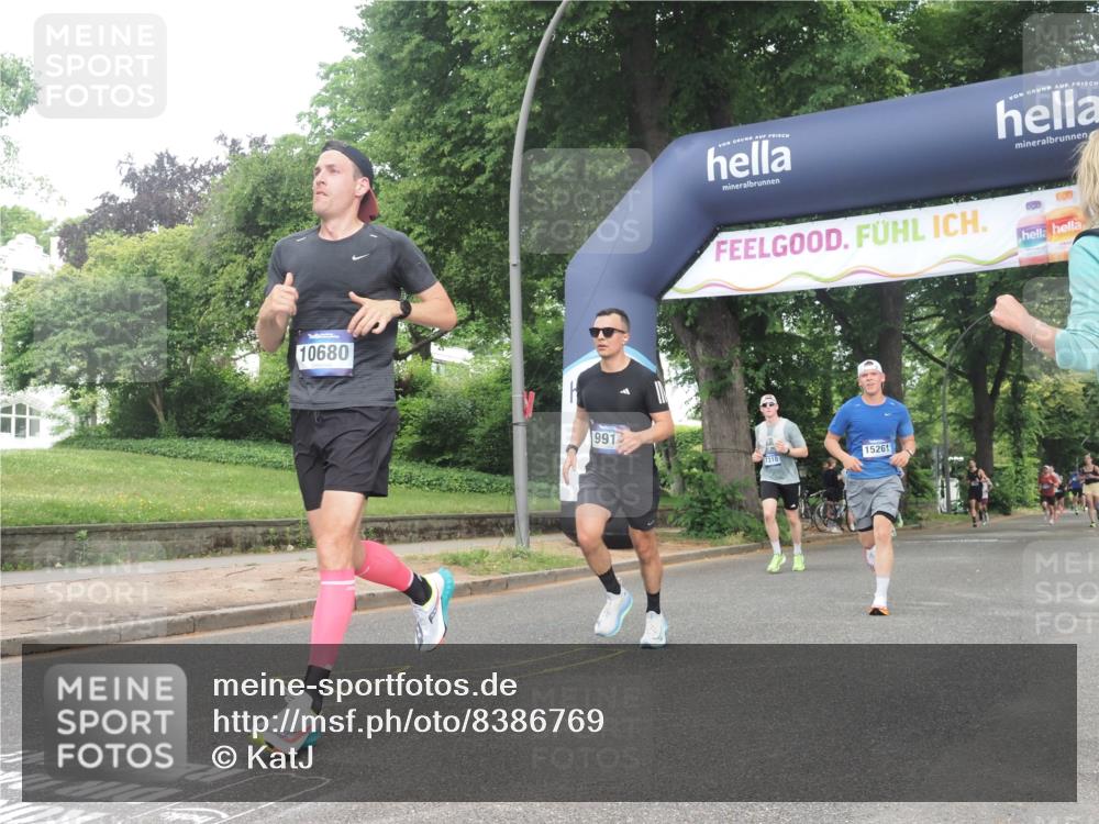 29.06.2025 - hella hamburg halbmarathon KatJ http://msf.ph/oto/8386769 29.06.2025 10:26:04 Zwischen KM18-KM19 2404, 6095, 6529, 7310 meine-sportfotos.de