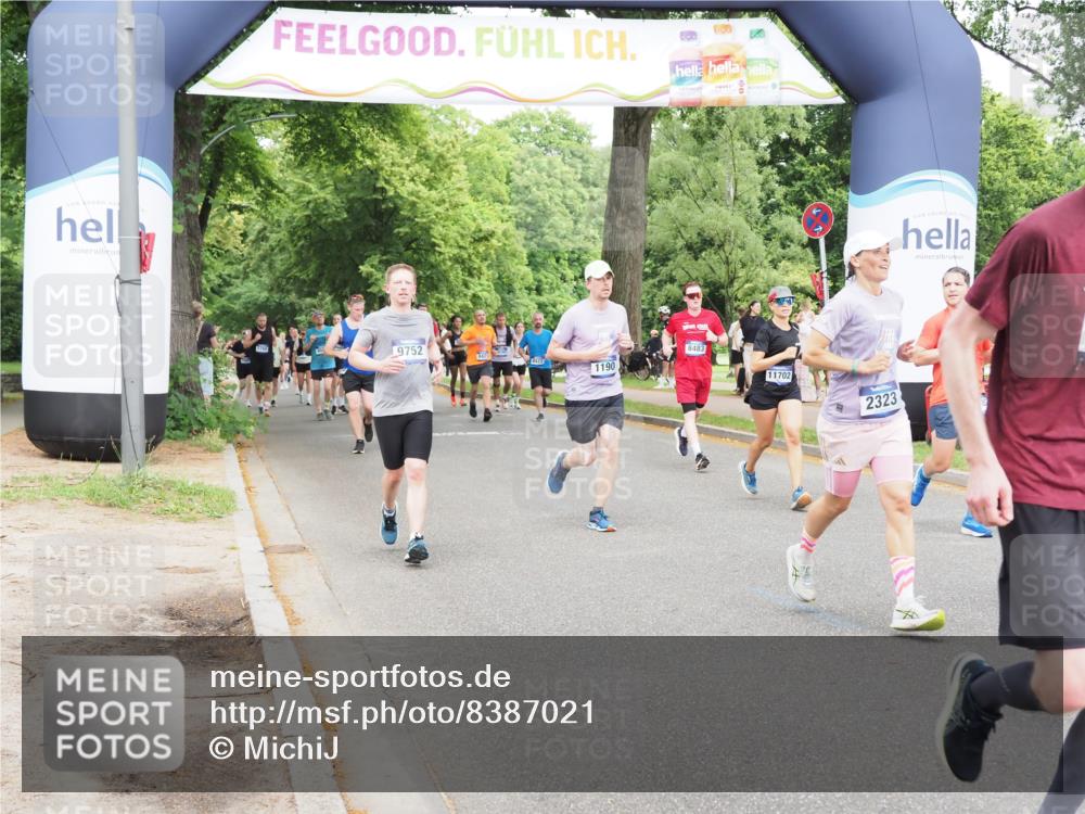 29.06.2025 - hella hamburg halbmarathon MichiJ http://msf.ph/oto/8387021 29.06.2025 10:47:45 Zwischen KM18-KM19 1006, 1190, 1414, 1453, 2011, 2086, 2322, 2323, 8483, 11702, 11782, 12787, 13086, 15901 meine-sportfotos.de