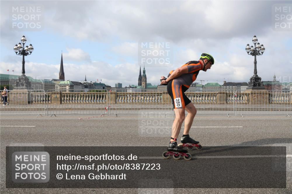29.06.2025 - hella hamburg halbmarathon Lena Gebhardt http://msf.ph/oto/8387223 29.06.2025 08:52:57 Lombardsbrücke 280 meine-sportfotos.de