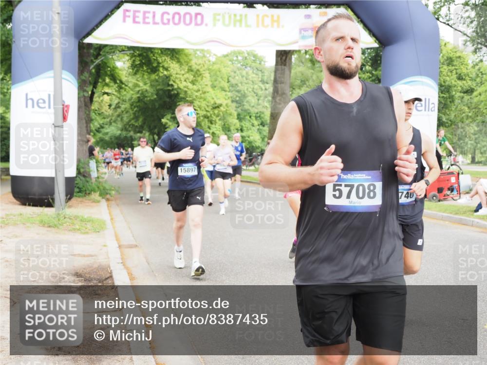 29.06.2025 - hella hamburg halbmarathon MichiJ http://msf.ph/oto/8387435 29.06.2025 10:47:56 Zwischen KM18-KM19 3740, 5602, 5603, 5708, 6580, 7006, 7757, 8154, 8421, 8422, 8807, 9932, 10797, 11465, 11515, 13516, 13558, 14605, 15897, 16614, 17045 meine-sportfotos.de