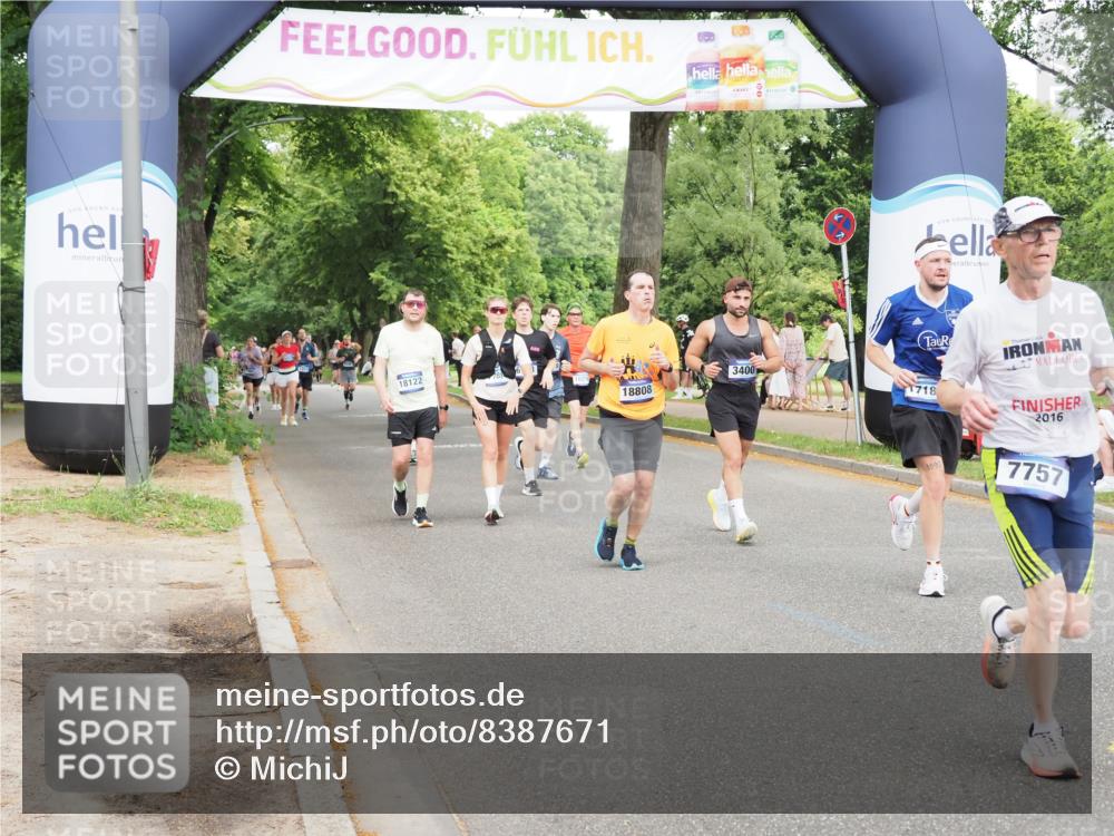 29.06.2025 - hella hamburg halbmarathon MichiJ http://msf.ph/oto/8387671 29.06.2025 10:48:00 Zwischen KM18-KM19 3400, 3740, 5602, 5603, 5708, 6580, 6708, 7006, 7757, 8807, 9932, 13558, 15897, 17181, 17894, 18808 meine-sportfotos.de