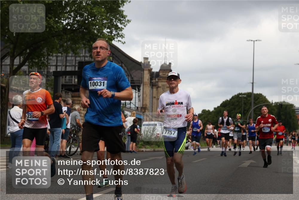 29.06.2025 - hella hamburg halbmarathon Yannick Fuchs http://msf.ph/oto/8387823 29.06.2025 10:55:34 20KM 2086, 2391, 2591, 3400, 4068, 5613, 5839, 5870, 6391, 7033, 7049, 7757, 8364, 8531, 8590, 9453, 9752, 9932, 10031, 10177, 10746, 10882, 11465, 11515, 12125, 12787, 13064, 13086, 13491, 13699, 14605, 14628, 15008, 15520, 15733, 16128, 16145, 16614, 17670 meine-sportfotos.de