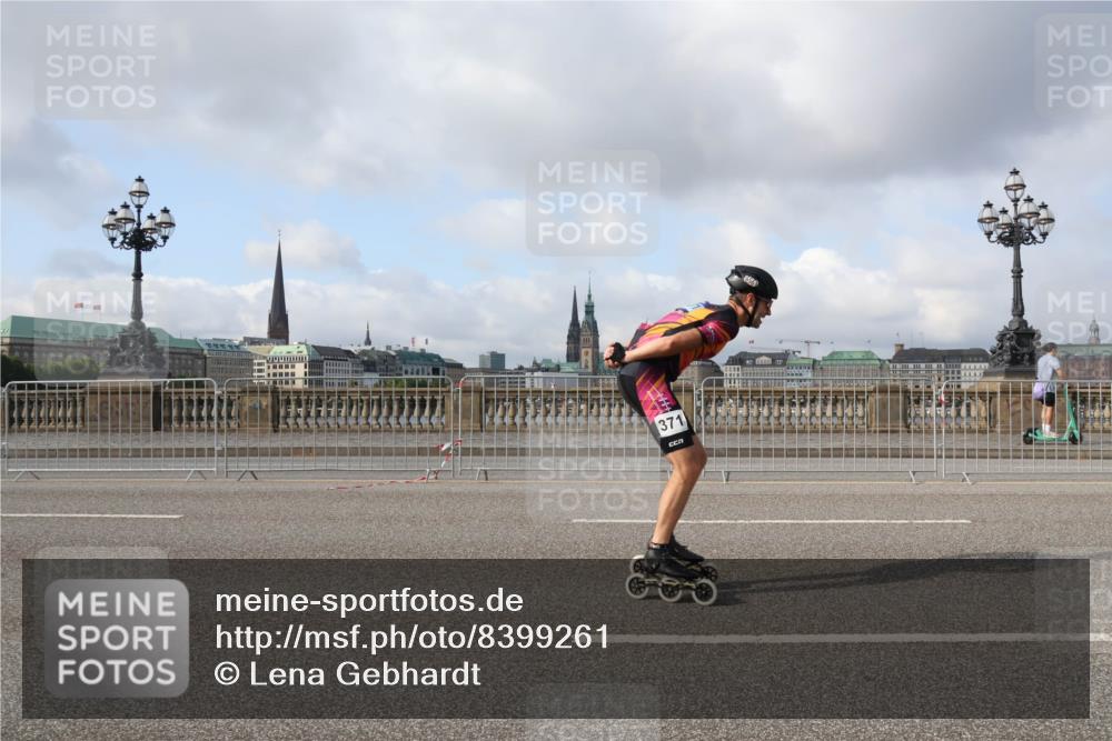29.06.2025 - hella hamburg halbmarathon Lena Gebhardt http://msf.ph/oto/8399261 29.06.2025 08:53:10 Lombardsbrücke 371, 656 meine-sportfotos.de