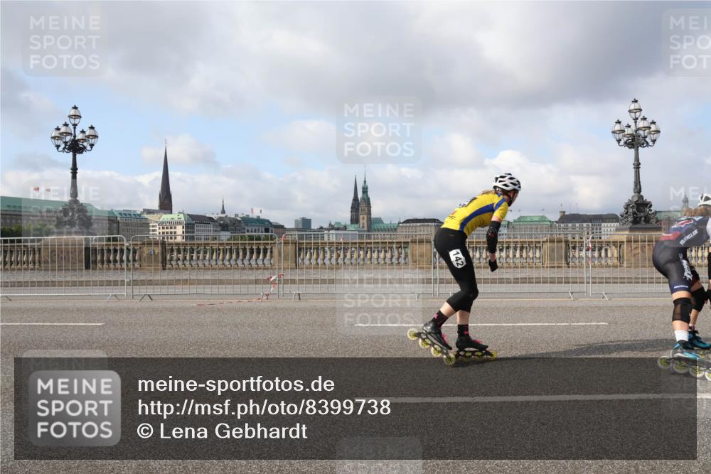 29.06.2025 - hella hamburg halbmarathon Lena Gebhardt http://msf.ph/oto/8399738 29.06.2025 08:53:11 Lombardsbrücke 142 meine-sportfotos.de