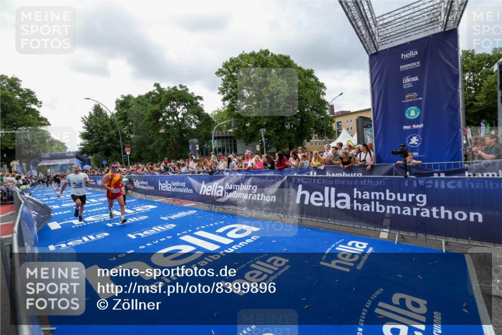 29.06.2025 - hella hamburg halbmarathon Zöllner http://msf.ph/oto/8399896 29.06.2025 10:36:53 Ziel 4865, 6529, 7310, 13141, 13343, 15939, 18384 meine-sportfotos.de