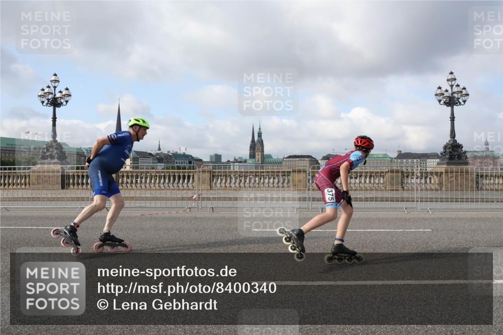29.06.2025 - hella hamburg halbmarathon Lena Gebhardt http://msf.ph/oto/8400340 29.06.2025 08:53:15 Lombardsbrücke 375 meine-sportfotos.de