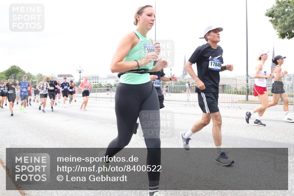 29.06.2025 - hella hamburg halbmarathon Lena Gebhardt http://msf.ph/oto/8400522 29.06.2025 10:58:04 Lombardsbrücke 17956, 6316, 2000, 17849, 10380, 1001, 1123, 1242, 1248, 1265, 1388, 1845, 2015, 2043, 2169, 2273, 2275, 2451, 2567, 2900, 3191, 3644, 3936, 3954, 4059, 4117, 4429, 4521, 4830, 5104, 5632, 5676, 5736, 5782, 6316, 6337, 6825, 6916, 7172, 7193, 7262, 7556, 7617, 7664, 7783, 7977, 7990, 8076, 8159, 8439, 8440, 8441, 8442, 8474, 8512, 8708, 8713, 8773, 8888, 9059, 9180, 9233, 9239, 9318, 9319, 9394, 9398, 9436, 9481, 9496, 9613, 9636, 9832 meine-sportfotos.de