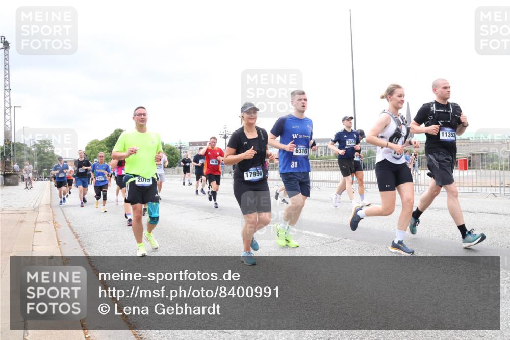 29.06.2025 - hella hamburg halbmarathon Lena Gebhardt http://msf.ph/oto/8400991 29.06.2025 10:58:06 Lombardsbrücke 160, 6337, 2015, 9436, 3644, 11353, 17956, 31, 6316, 1001, 1123, 1242, 1248, 1265, 1388, 1845, 2015, 2043, 2169, 2273, 2275, 2451, 2567, 2900, 3191, 3540, 3644, 3936, 3954, 4059, 4117, 4429, 4521, 4830, 5104, 5632, 5676, 5782, 6316, 6337, 6825, 6916, 7172, 7193, 7262, 7556, 7617, 7664, 7783, 7977, 7990, 8076, 8159, 8439, 8440, 8441, 8442, 8474, 8512, 8713, 8773, 8888, 9059, 9123, 9180, 9233, 9239, 9318, 9319, 9394, 9398, 9436, 9481, 9613, 9636, 9832 meine-sportfotos.de