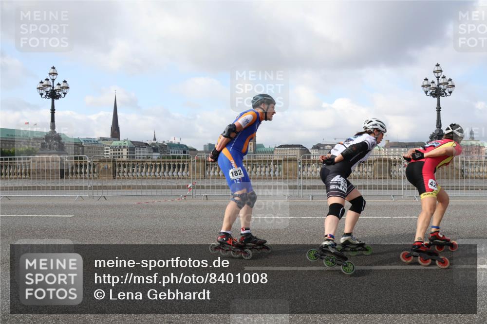 29.06.2025 - hella hamburg halbmarathon Lena Gebhardt http://msf.ph/oto/8401008 29.06.2025 08:53:25 Lombardsbrücke 182, 42 meine-sportfotos.de