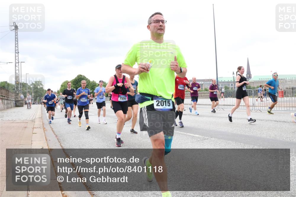 29.06.2025 - hella hamburg halbmarathon Lena Gebhardt http://msf.ph/oto/8401118 29.06.2025 10:58:08 Lombardsbrücke 9180, 1355, 6337, 1138, 7556, 352, 2015, 9436, 11267, 1001, 1123, 1242, 1248, 1388, 1845, 2015, 2043, 2169, 2273, 2275, 2451, 2567, 2900, 3191, 3540, 3644, 3936, 3954, 4059, 4117, 4429, 4521, 4830, 5104, 5676, 5782, 5988, 6316, 6337, 6825, 6916, 7172, 7193, 7262, 7556, 7617, 7664, 7783, 7977, 7990, 8076, 8159, 8439, 8440, 8441, 8442, 8474, 8512, 8713, 8773, 8888, 9059, 9123, 9180, 9239, 9319, 9394, 9398, 9436, 9481, 9613, 9636, 9832, 10498 meine-sportfotos.de