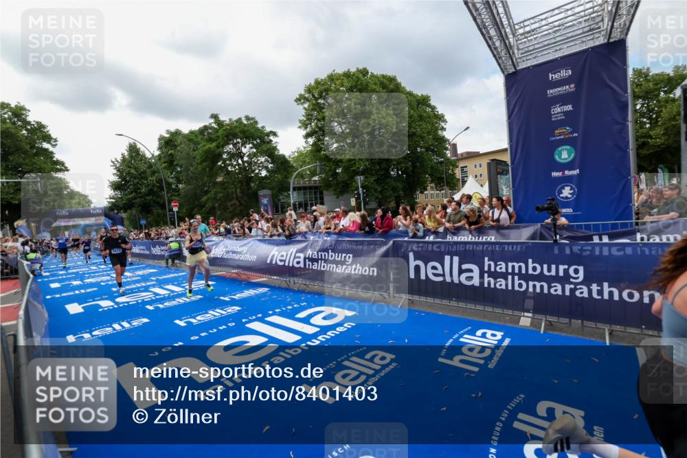 29.06.2025 - hella hamburg halbmarathon Zöllner http://msf.ph/oto/8401403 29.06.2025 10:37:35 Ziel 1290, 5042, 5791, 6047, 7831, 9017, 9914, 10451, 10922, 13372, 18216 meine-sportfotos.de