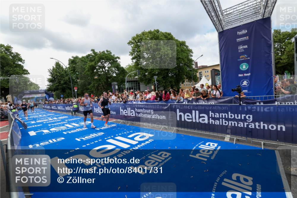 29.06.2025 - hella hamburg halbmarathon Zöllner http://msf.ph/oto/8401731 29.06.2025 10:37:43 Ziel 1505, 10922, 11106, 13595, 14934, 18193, 18216 meine-sportfotos.de