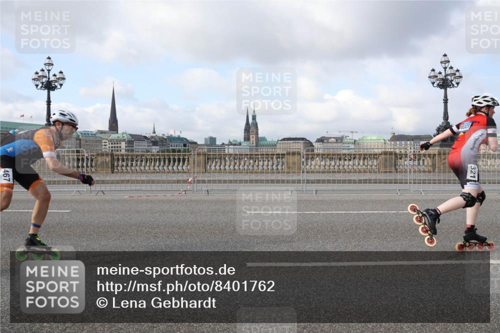 29.06.2025 - hella hamburg halbmarathon Lena Gebhardt http://msf.ph/oto/8401762 29.06.2025 08:53:27 Lombardsbrücke 467, 467, 20, 321, 321 meine-sportfotos.de