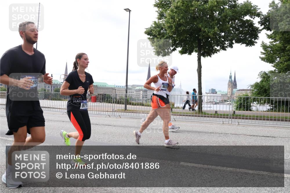 29.06.2025 - hella hamburg halbmarathon Lena Gebhardt http://msf.ph/oto/8401886 29.06.2025 10:23:53 Lombardsbrücke 15, 971, 8031, 1048, 1304, 1389, 1444, 1545, 2125, 2489, 3013, 3185, 3579, 4122, 4391, 4597, 4646, 4990, 4993, 5039, 5055, 5160, 5258, 5260, 5358, 5406, 5661, 5954, 6747, 7013, 7029, 7426, 8031, 8141, 8149, 8181, 8502, 8676, 8717, 9217, 9603, 9715, 10649, 11044, 11300, 11306, 11347, 11415, 11454, 11793, 12874, 13149, 14510, 14512, 14521, 15709, 15739, 15853, 16185, 16251, 17199 meine-sportfotos.de