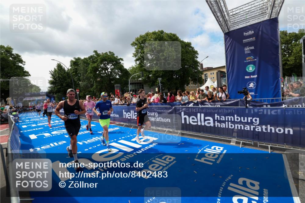 29.06.2025 - hella hamburg halbmarathon Zöllner http://msf.ph/oto/8402483 29.06.2025 10:38:10 Ziel 8091, 9944, 11049, 14274, 15382, 17623, 18986 meine-sportfotos.de