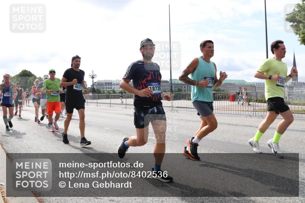 29.06.2025 - hella hamburg halbmarathon Lena Gebhardt http://msf.ph/oto/8402536 29.06.2025 10:16:19 Lombardsbrücke 1156, 10183, 4, 16921, 4637, 18735, 215, 12572, 1156, 1212, 1244, 1308, 1599, 1651, 2071, 2076, 2165, 2347, 2436, 2803, 2835, 3030, 3134, 3156, 3167, 3484, 3648, 3687, 4478, 4583, 4637, 4828, 5046, 5294, 5423, 6024, 6488, 7158, 7358, 7753, 7897, 8169, 8274, 8295, 8554, 8597, 8645, 8707, 8746, 8847, 8885, 9601, 9628, 9664, 9675, 9784, 9802, 9810, 9881, 10076, 10107, 10139, 10141, 10183, 10292, 10844, 10990, 11113, 11303, 11344, 11345, 11478, 11774, 11783, 11818, 12427 meine-sportfotos.de