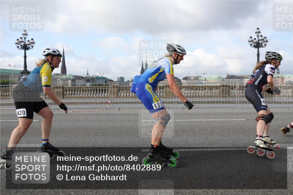 29.06.2025 - hella hamburg halbmarathon Lena Gebhardt http://msf.ph/oto/8402889 29.06.2025 08:53:30 Lombardsbrücke 420, 133 meine-sportfotos.de