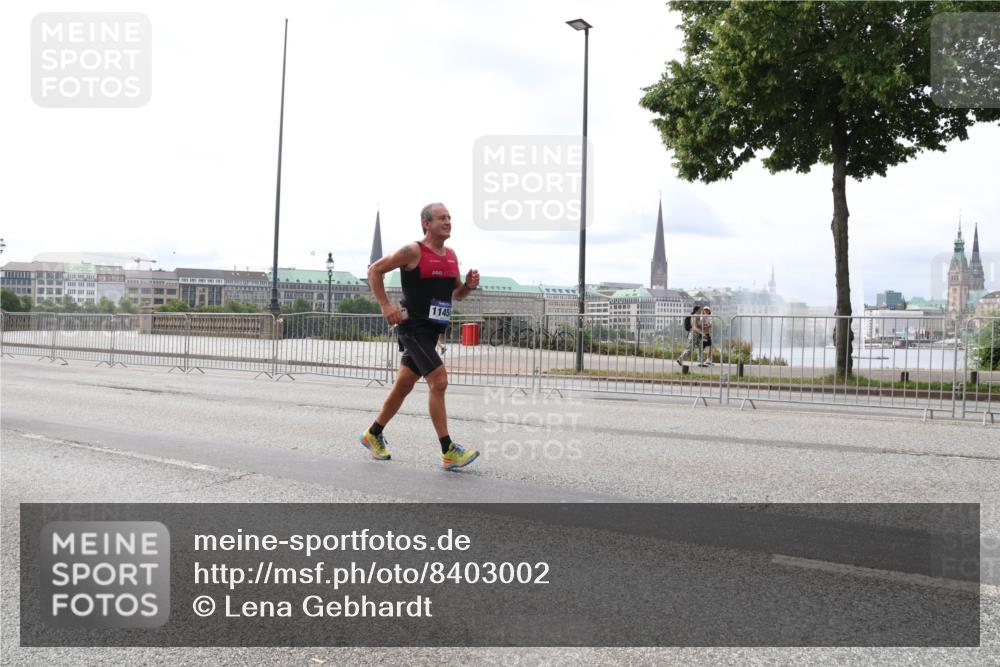 29.06.2025 - hella hamburg halbmarathon Lena Gebhardt http://msf.ph/oto/8403002 29.06.2025 10:24:00 Lombardsbrücke 1145, 1005, 1009, 1304, 1389, 1444, 1545, 2125, 2489, 3013, 3185, 3285, 3579, 4122, 4391, 4597, 4646, 4684, 4990, 4993, 5039, 5055, 5160, 5258, 5260, 5358, 5406, 5661, 5954, 6747, 7013, 7426, 7920, 8031, 8141, 8149, 8181, 8187, 8502, 8676, 8717, 9217, 9603, 9715, 10649, 11044, 11300, 11306, 11347, 11415, 11454, 11793, 12210, 13149, 14521, 15739, 15853, 16251, 17199 meine-sportfotos.de