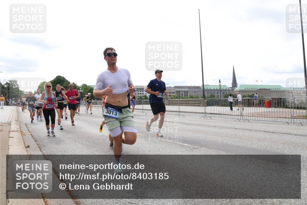29.06.2025 - hella hamburg halbmarathon Lena Gebhardt http://msf.ph/oto/8403185 29.06.2025 10:24:01 Lombardsbrücke 1444, 5055, 9217, 3013, 8149, 1005, 1009, 1304, 1389, 1444, 1545, 2125, 2489, 3013, 3185, 3285, 3579, 4122, 4391, 4597, 4646, 4684, 4719, 4990, 4993, 5039, 5055, 5160, 5258, 5260, 5358, 5406, 5661, 5954, 6747, 7013, 7426, 7920, 8031, 8141, 8149, 8167, 8181, 8187, 8297, 8502, 8676, 8717, 9217, 9603, 9715, 10649, 11044, 11300, 11306, 11347, 11415, 11454, 11793, 12210, 13149, 13711, 14521, 15739, 15853, 16251, 17199 meine-sportfotos.de