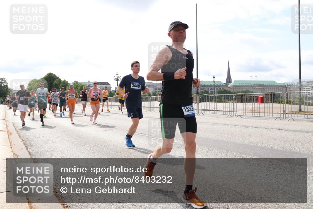29.06.2025 - hella hamburg halbmarathon Lena Gebhardt http://msf.ph/oto/8403232 29.06.2025 10:16:23 Lombardsbrücke 10141, 1372, 10139, 11344, 11345, 3648, 1533, 1156, 1212, 1244, 1308, 1599, 1651, 1825, 2071, 2076, 2165, 2347, 2436, 2803, 2835, 2912, 3030, 3134, 3156, 3484, 3648, 3687, 4478, 4583, 4637, 4828, 5046, 5294, 5423, 6024, 6488, 7158, 7358, 7753, 7897, 8169, 8274, 8295, 8317, 8554, 8597, 8645, 8707, 8847, 8857, 8885, 9601, 9628, 9664, 9784, 9802, 9810, 9881, 10076, 10107, 10139, 10141, 10183, 10232, 10292, 10844, 10990, 11113, 11303, 11344, 11345, 11478, 11818, 12427 meine-sportfotos.de