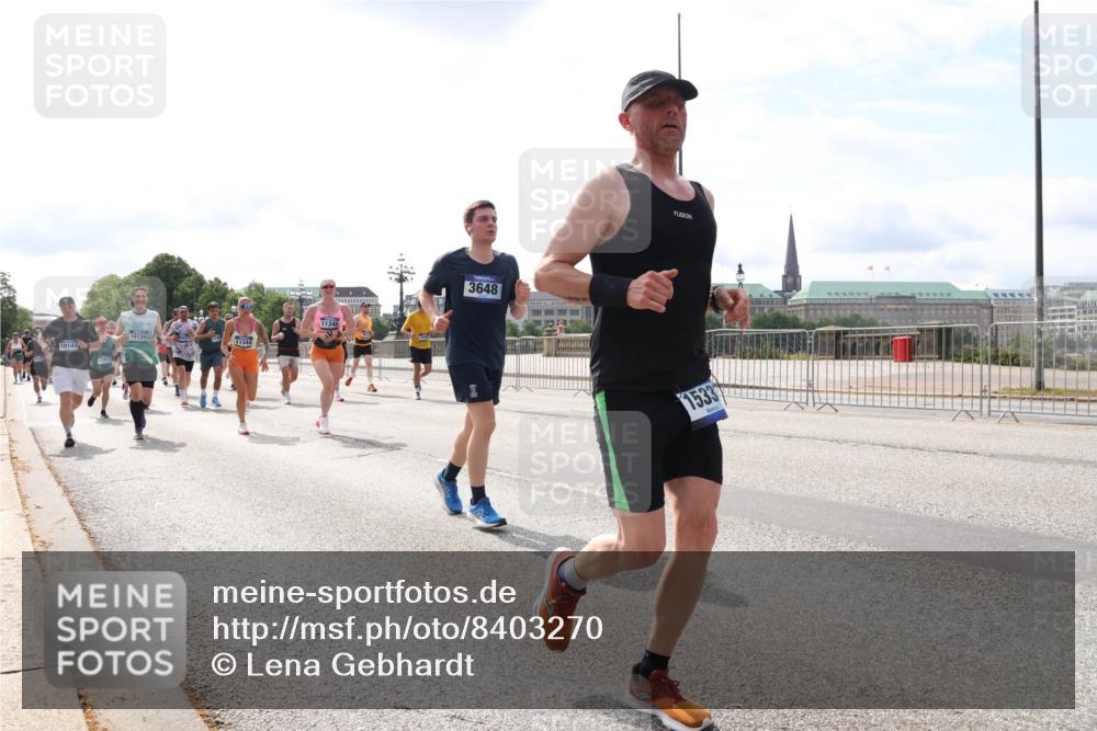 29.06.2025 - hella hamburg halbmarathon Lena Gebhardt http://msf.ph/oto/8403270 29.06.2025 10:16:23 Lombardsbrücke 10139, 10141, 11344, 1372, 11345, 3648, 1533, 1156, 1212, 1244, 1308, 1599, 1651, 1825, 2071, 2076, 2165, 2347, 2436, 2803, 2835, 2912, 3030, 3134, 3156, 3484, 3648, 3687, 4478, 4583, 4637, 4828, 5046, 5294, 5423, 6024, 6488, 7158, 7358, 7753, 7897, 8169, 8274, 8295, 8317, 8554, 8597, 8645, 8707, 8847, 8857, 8885, 9601, 9628, 9664, 9784, 9802, 9810, 9881, 10076, 10107, 10139, 10141, 10183, 10232, 10292, 10844, 10990, 11113, 11303, 11344, 11345, 11478, 11818, 12427 meine-sportfotos.de