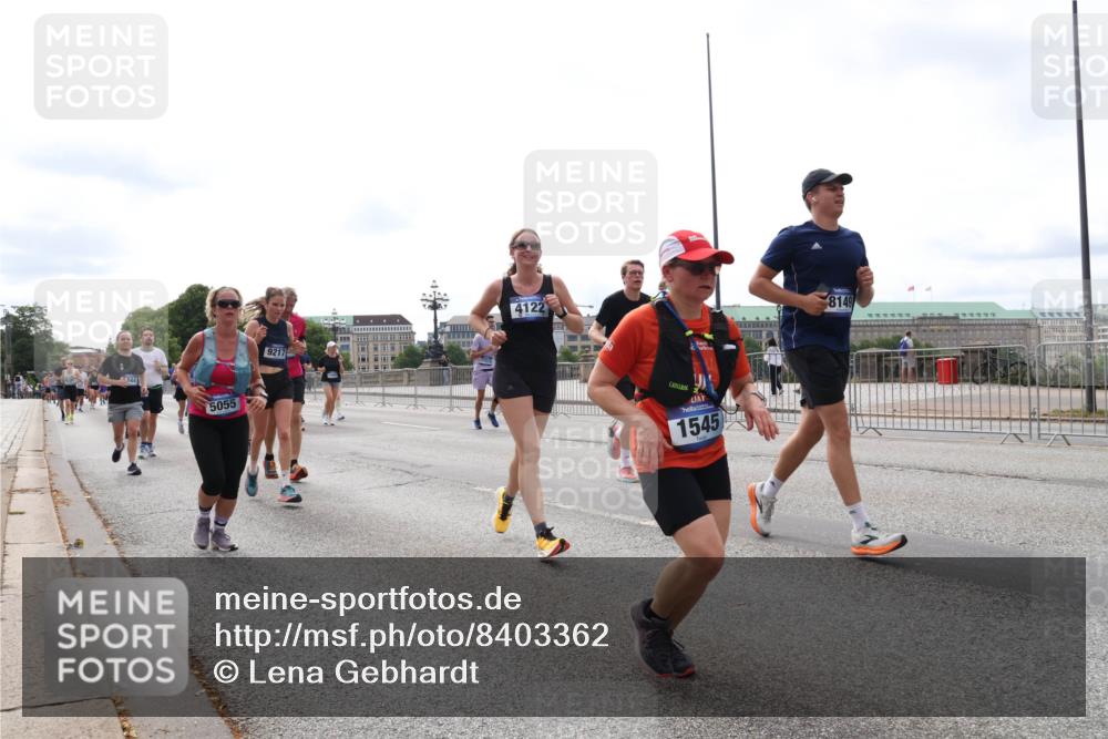 29.06.2025 - hella hamburg halbmarathon Lena Gebhardt http://msf.ph/oto/8403362 29.06.2025 10:24:02 Lombardsbrücke 5055, 9217, 4122, 1545, 8149, 1005, 1009, 1304, 1389, 1444, 1545, 2125, 2489, 3013, 3185, 3285, 3579, 4122, 4597, 4646, 4684, 4719, 4990, 4993, 5039, 5055, 5160, 5258, 5260, 5358, 5406, 5661, 5954, 6524, 6526, 6747, 7013, 7426, 7528, 7920, 8031, 8141, 8149, 8167, 8181, 8187, 8297, 8502, 8676, 8717, 9063, 9217, 9603, 9715, 10649, 11044, 11300, 11306, 11347, 11415, 11454, 11793, 12210, 13149, 13711, 14521, 15739, 15853, 16251, 17199 meine-sportfotos.de