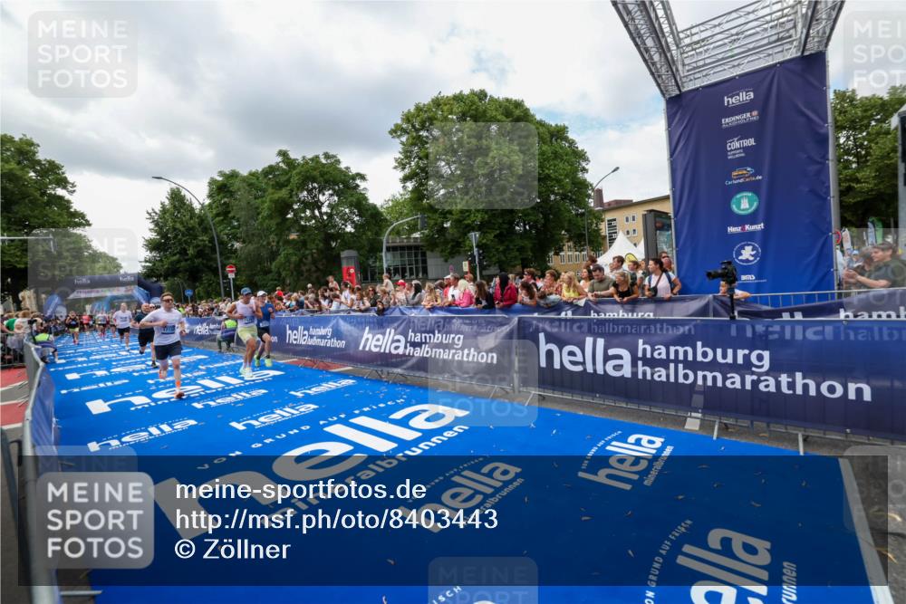 29.06.2025 - hella hamburg halbmarathon Zöllner http://msf.ph/oto/8403443 29.06.2025 10:38:59 Ziel 2980, 3136, 3783, 6682, 8958, 11447, 13137, 15257, 15561, 15873, 17722 meine-sportfotos.de