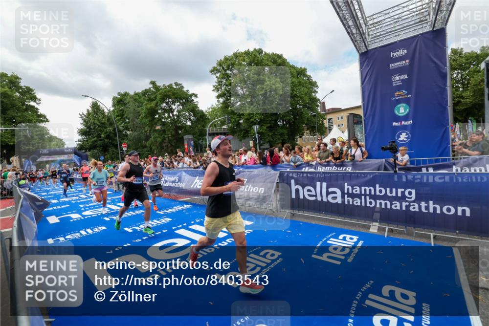 29.06.2025 - hella hamburg halbmarathon Zöllner http://msf.ph/oto/8403543 29.06.2025 10:39:06 Ziel 1164, 1445, 1803, 2262, 3136, 4359, 4759, 6682, 6686, 6687, 11447, 11619, 12137, 15561, 15873, 16820, 18734, 19151 meine-sportfotos.de