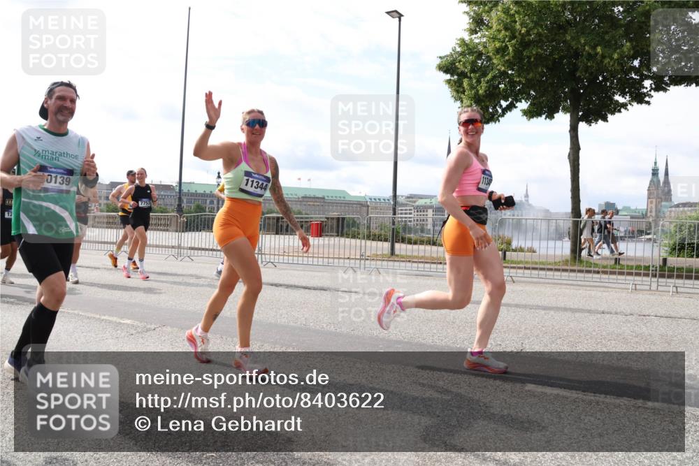 29.06.2025 - hella hamburg halbmarathon Lena Gebhardt http://msf.ph/oto/8403622 29.06.2025 10:16:26 Lombardsbrücke 2, 0139, 7753, 11344, 1134, 1156, 1212, 1244, 1308, 1599, 1651, 1825, 2071, 2076, 2165, 2347, 2436, 2803, 2835, 2912, 3030, 3134, 3156, 3176, 3484, 3648, 3687, 4478, 4583, 4637, 4828, 5036, 5037, 5046, 5294, 5423, 6024, 6488, 7158, 7358, 7753, 7897, 8169, 8274, 8295, 8317, 8554, 8597, 8645, 8707, 8847, 8857, 9601, 9628, 9664, 9676, 9784, 9802, 9810, 9881, 10076, 10107, 10139, 10141, 10183, 10232, 10292, 10844, 10990, 11344, 11345, 11818 meine-sportfotos.de