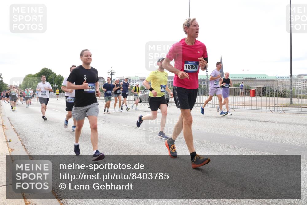 29.06.2025 - hella hamburg halbmarathon Lena Gebhardt http://msf.ph/oto/8403785 29.06.2025 10:24:05 Lombardsbrücke 8717, 18998, 444, 5358, 1759, 18091, 17510, 9603, 1005, 1009, 1304, 1389, 1444, 1545, 2125, 2132, 2477, 2489, 3013, 3185, 3285, 3579, 4122, 4162, 4597, 4646, 4684, 4719, 4990, 4993, 5039, 5055, 5160, 5258, 5260, 5358, 5661, 5954, 6478, 6524, 6526, 6747, 7013, 7426, 7528, 7920, 8031, 8141, 8149, 8167, 8181, 8187, 8297, 8502, 8676, 8717, 9063, 9217, 9603, 9715, 10649, 11044, 11300, 11306, 11347, 11415, 11454, 11793, 12210, 13149, 13711, 14521, 15739, 15853 meine-sportfotos.de