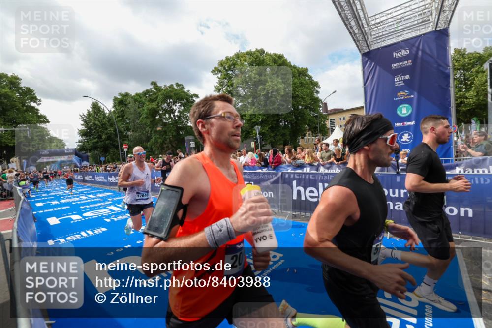 29.06.2025 - hella hamburg halbmarathon Zöllner http://msf.ph/oto/8403988 29.06.2025 10:39:23 Ziel 2044, 4565, 5752, 6037, 8319, 8925, 12046, 13479, 14359, 15013, 15866, 17646 meine-sportfotos.de