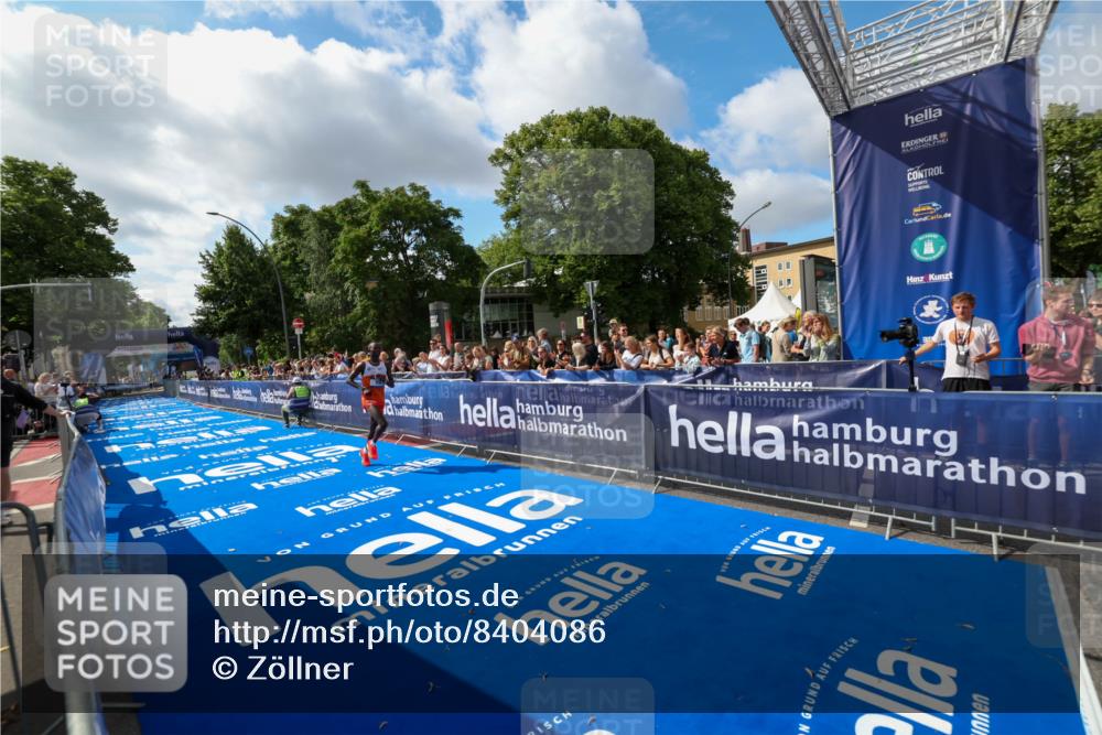 29.06.2025 - hella hamburg halbmarathon Zöllner http://msf.ph/oto/8404086 29.06.2025 10:02:49 Ziel 10 meine-sportfotos.de