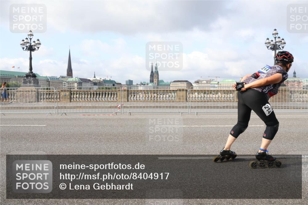 29.06.2025 - hella hamburg halbmarathon Lena Gebhardt http://msf.ph/oto/8404917 29.06.2025 08:54:15 Lombardsbrücke 214 meine-sportfotos.de