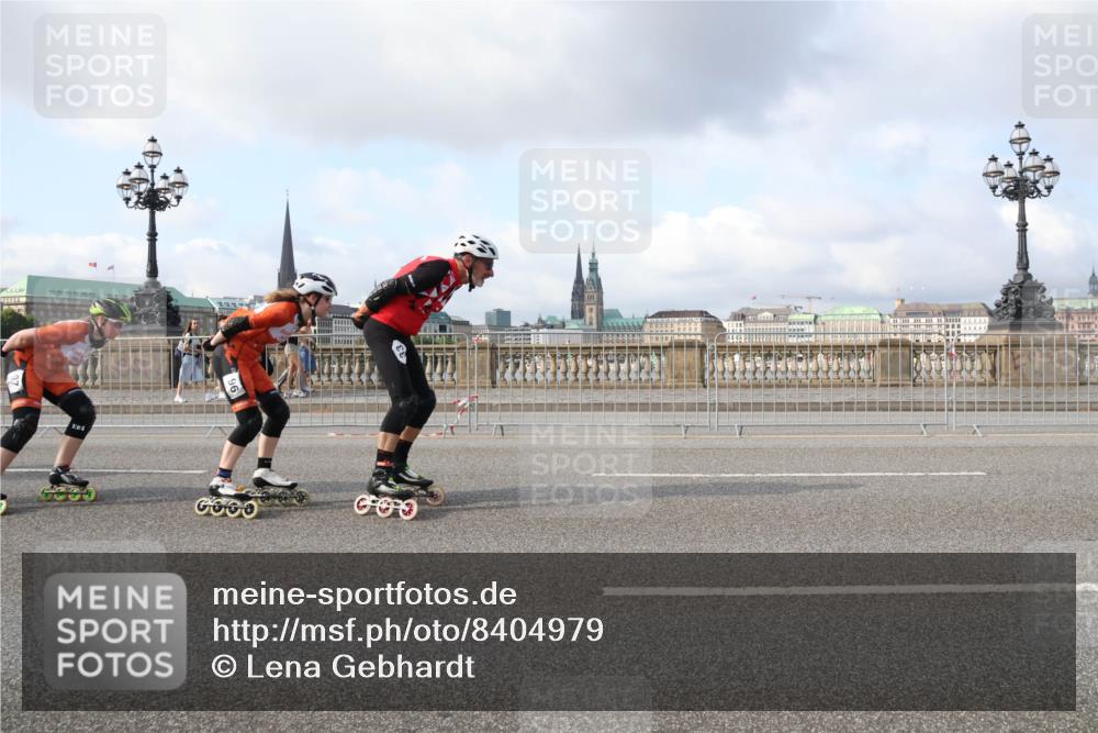 29.06.2025 - hella hamburg halbmarathon Lena Gebhardt http://msf.ph/oto/8404979 29.06.2025 08:54:22 Lombardsbrücke 2, 6 meine-sportfotos.de
