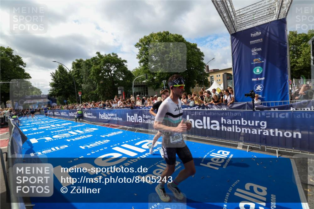 29.06.2025 - hella hamburg halbmarathon Zöllner http://msf.ph/oto/8405243 29.06.2025 10:40:23 Ziel 5803, 8370, 14699, 17245, 17916, 18614 meine-sportfotos.de